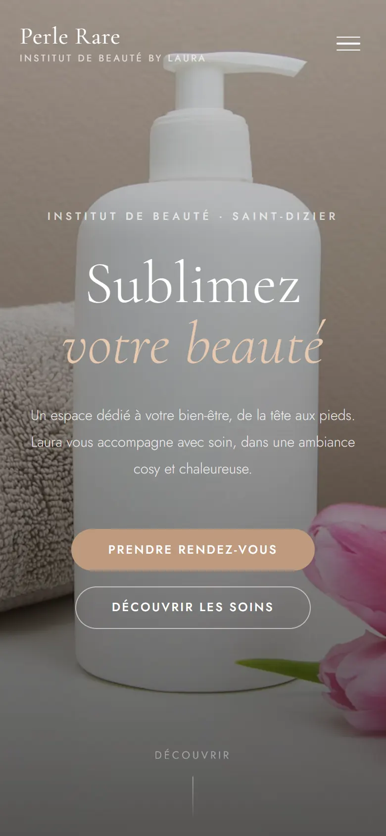 Le site de Institut Perle Rare By Laura affiché sur un téléphone